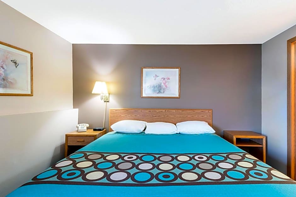 Super 8 by Wyndham Milbank SD
