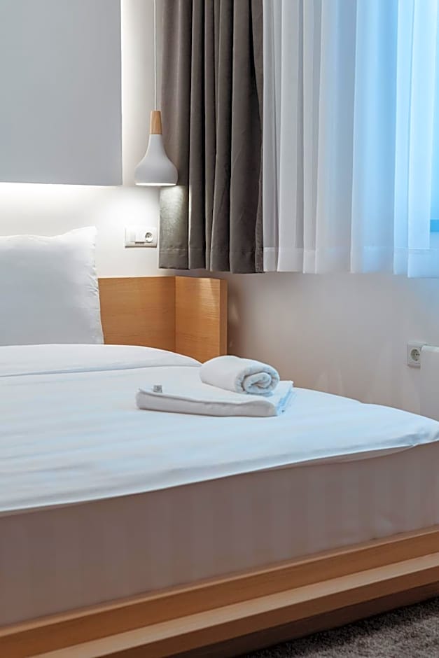 Aparthotel Zlatni Javor