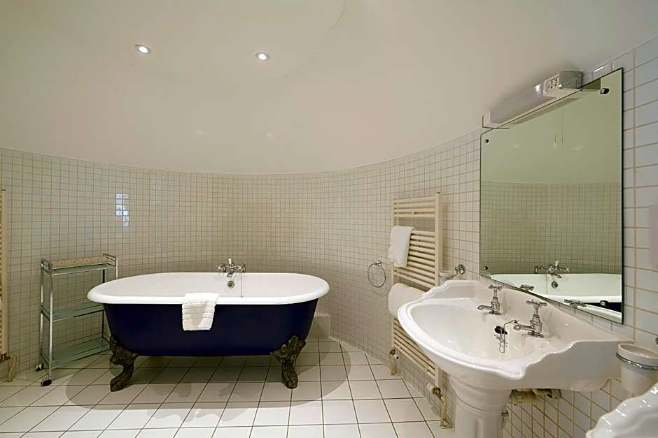 Royal Golf Hotel, by Highland Coast Hotels