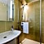 Kyriad Hotel Montpellier Centre Antigone