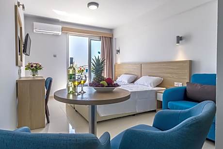 Paul Marie Hotel Apartments