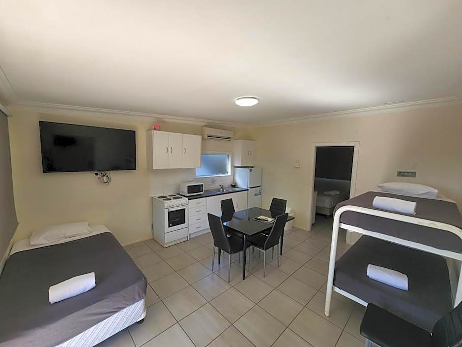 Glenwood Tourist Park & Motel