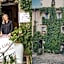 B&B dei Papi Boutique Hotel