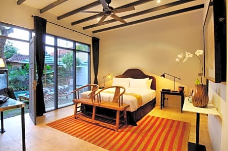Deluxe Double Upper Room