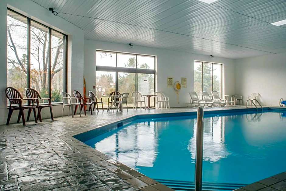 Quality Inn Bracebridge