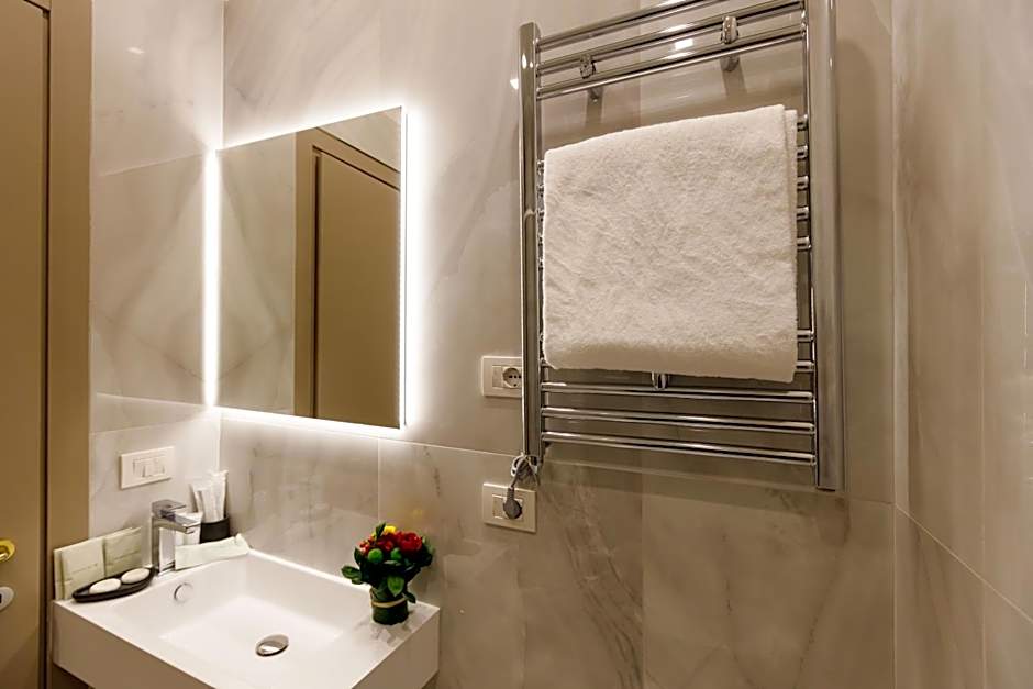 Piazza Farnese Luxury Suites