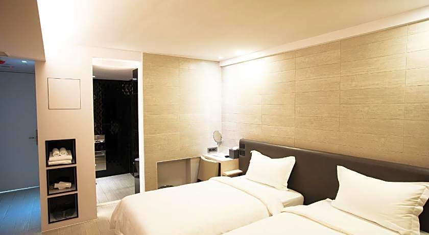 The Fantasy Apartment