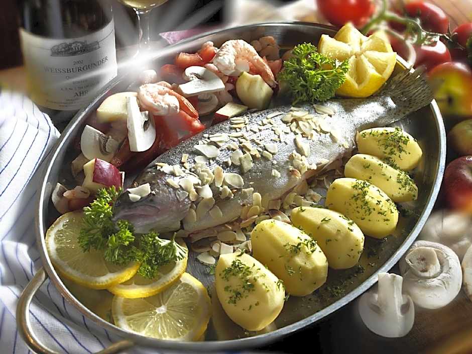 Land-gut-Hotel zur Post