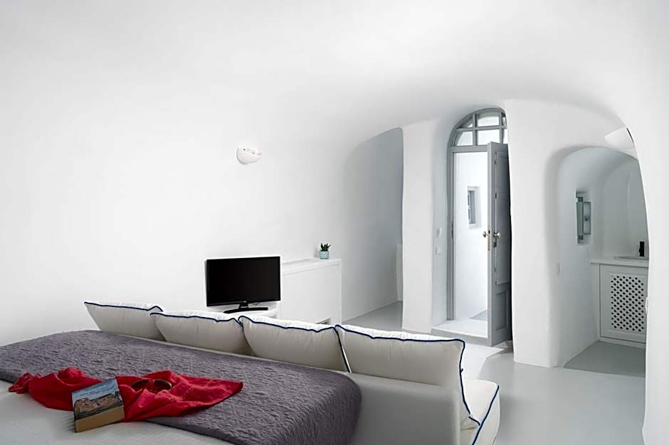 Oia Spirit Boutique Residences