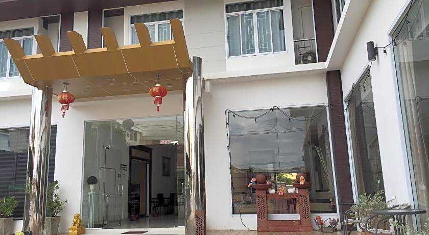 Leelawadee Grand Hotel