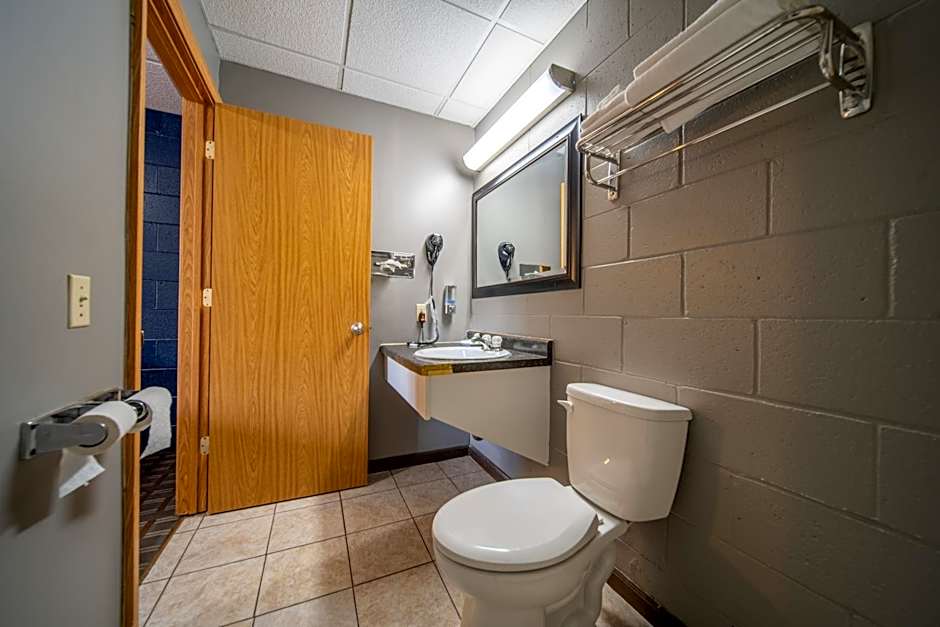 Sleep-ees Inn, Saginaw & Frankenmuth