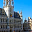 Alma Grand Place Hotel
