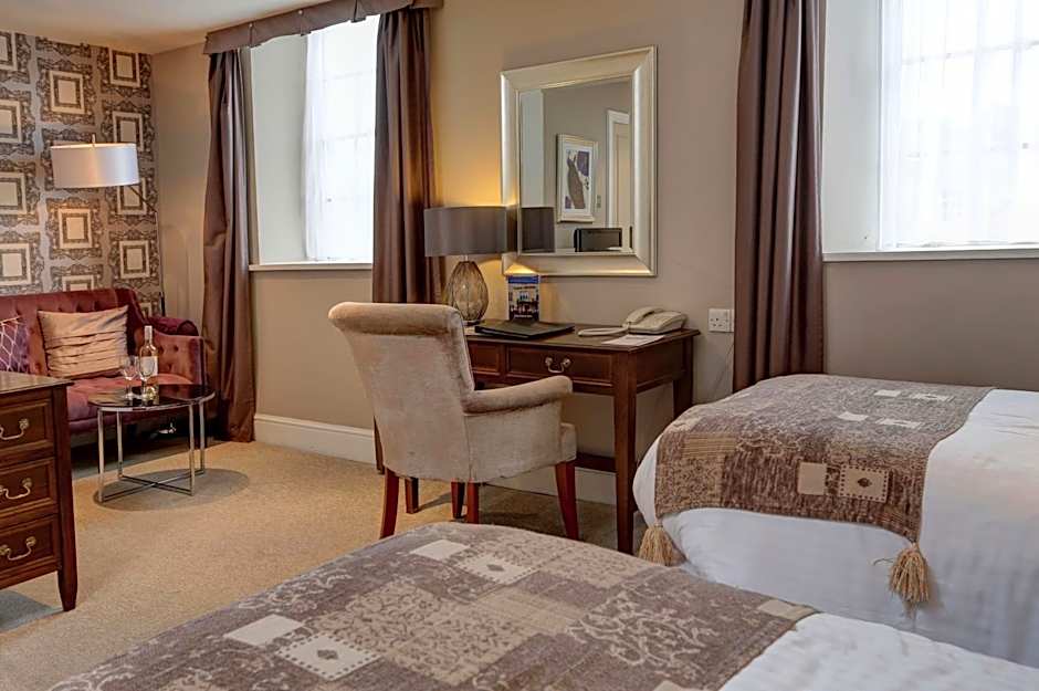 The Swan Hotel, Wells, Somerset - The Coaching Inn Group