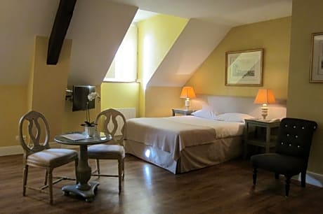 Privilege Room