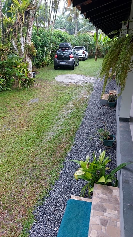 Maury Chalés Boiçucanga