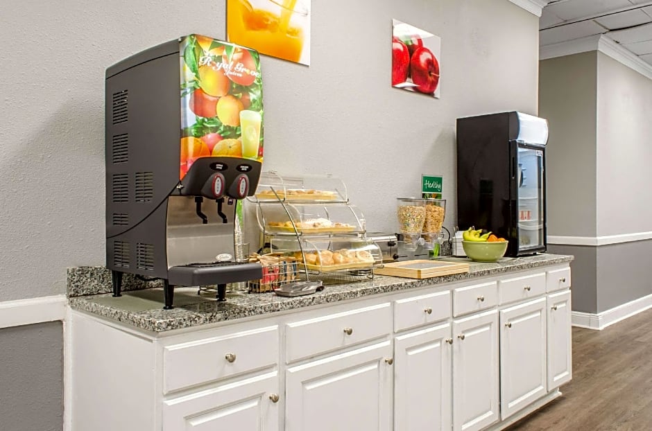 Quality Inn & Suites Laurel area – Laurel, MS