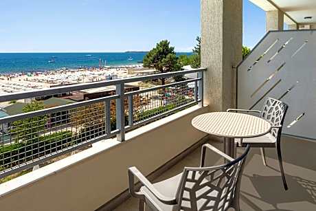 Suite Sea View, Suite, 1 King, Sea View, Beach Front, Balcony