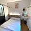 HOTEL THANIA