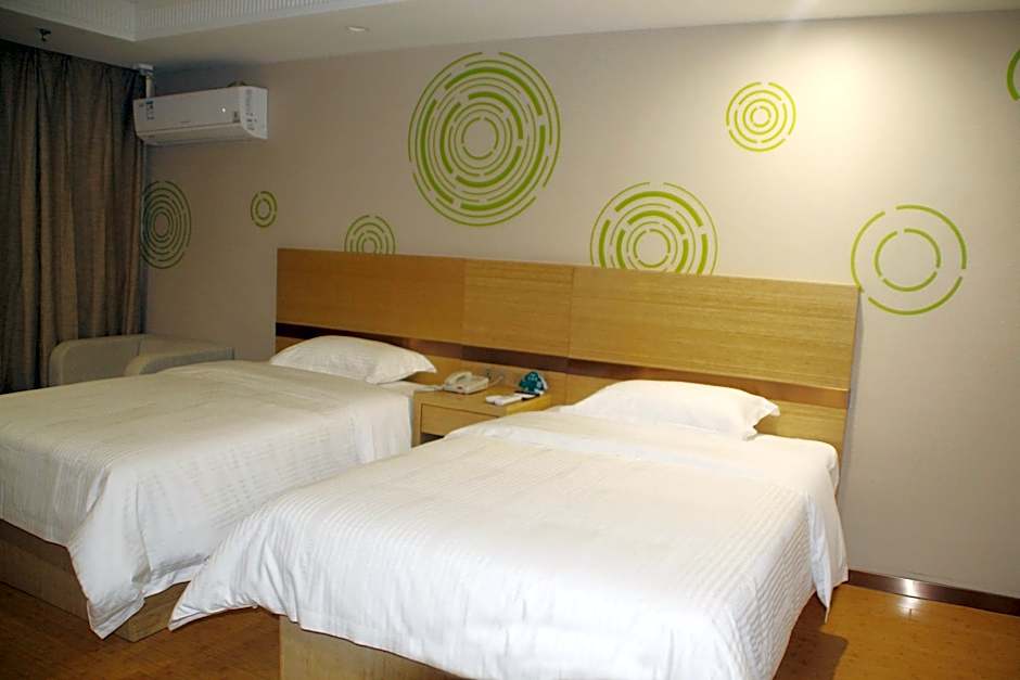 GreenTree Inn Changzhou Menghe Town Chengfeng Building