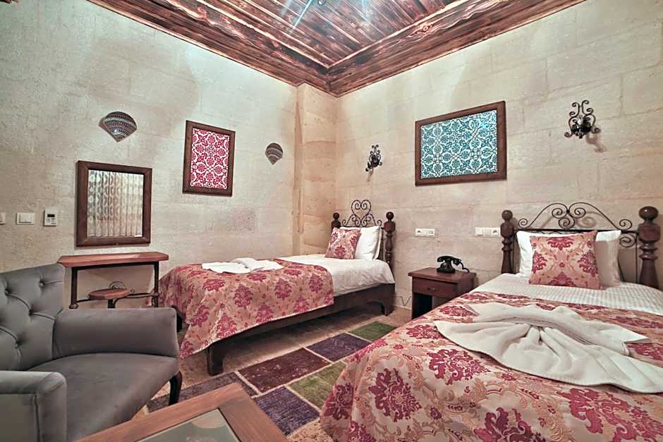 Caravanserai Inn Hotel