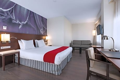 Superior Double Room Room with Extra Bed (2 Adults + 1 Child)