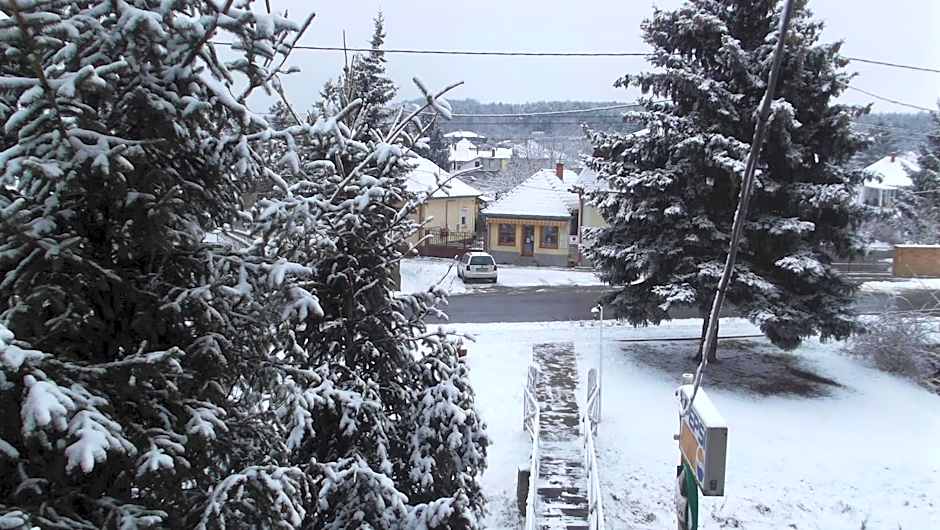 Alabástrom Panzió és Étterem