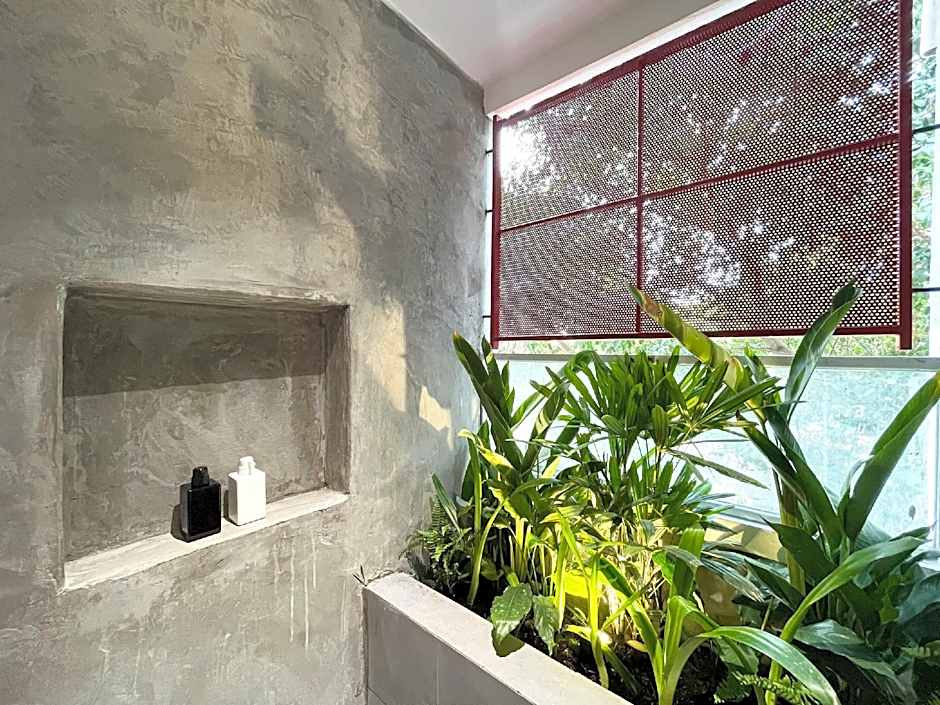 Joi Boutique Bãi Trước