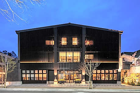 Twin-Line Hotel Karuizawa Japan