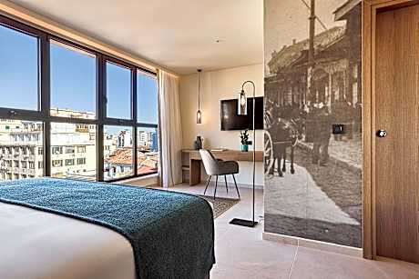 Deluxe Double Room with City View