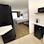 Holiday Inn Express Hotel & Suites Grand Forks By IHG