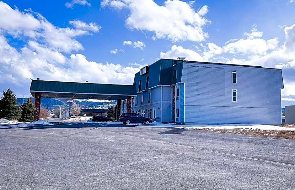 Helena Inn - Airport