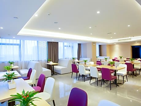 WH - Deluxe Room With View