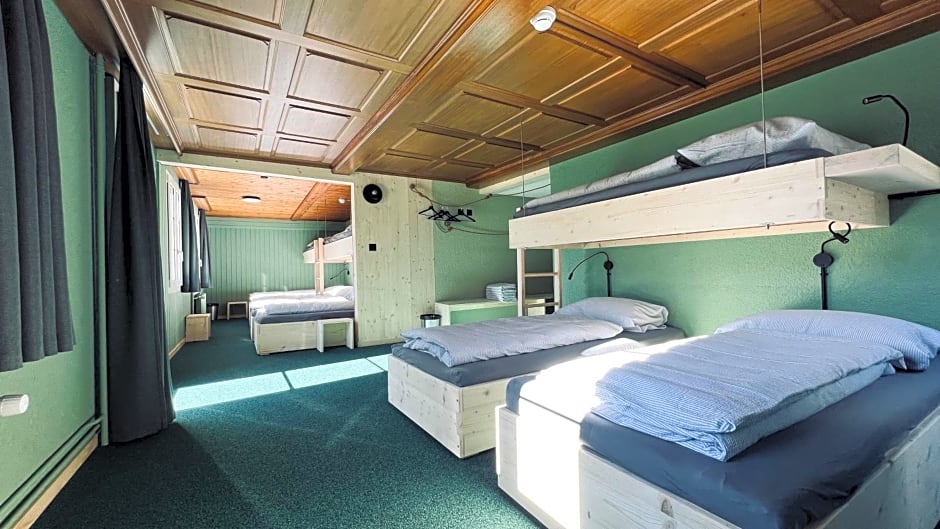 Hotel Alpina Einhorn - Self-Check-In