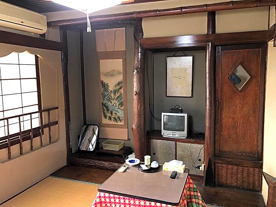 Niko Ryokan