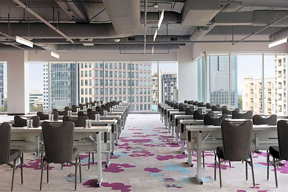 Loews Atlanta Hotel