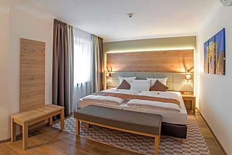 Deluxe Single Room