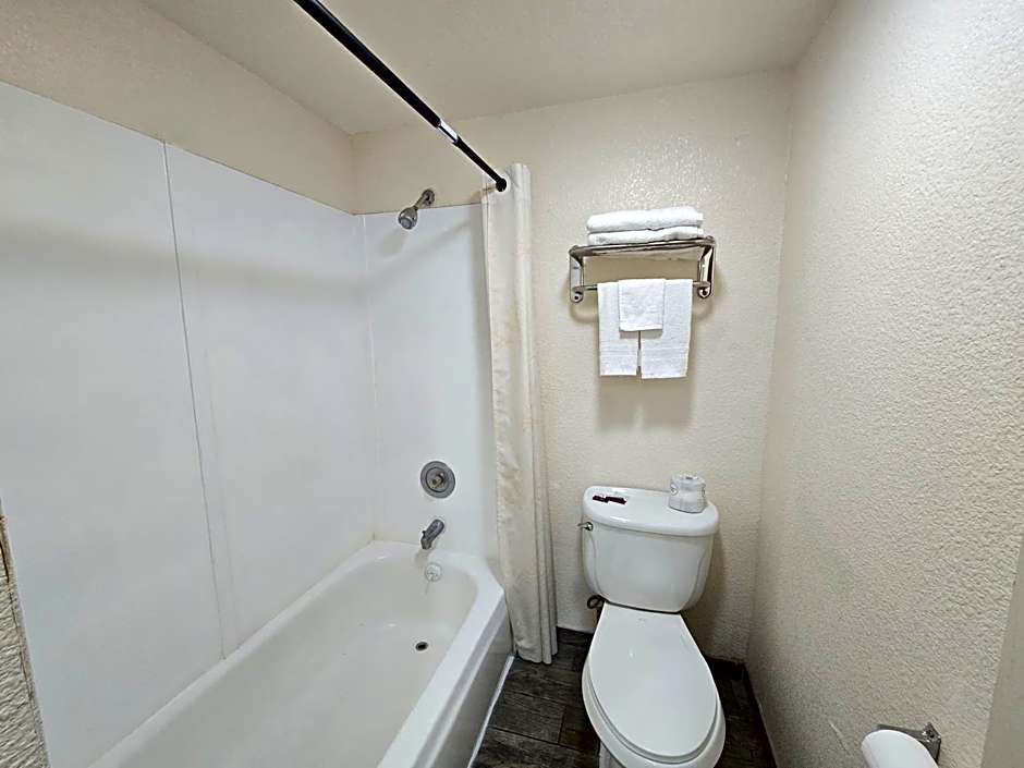 Peach City Inn - Marysville/Yuba City