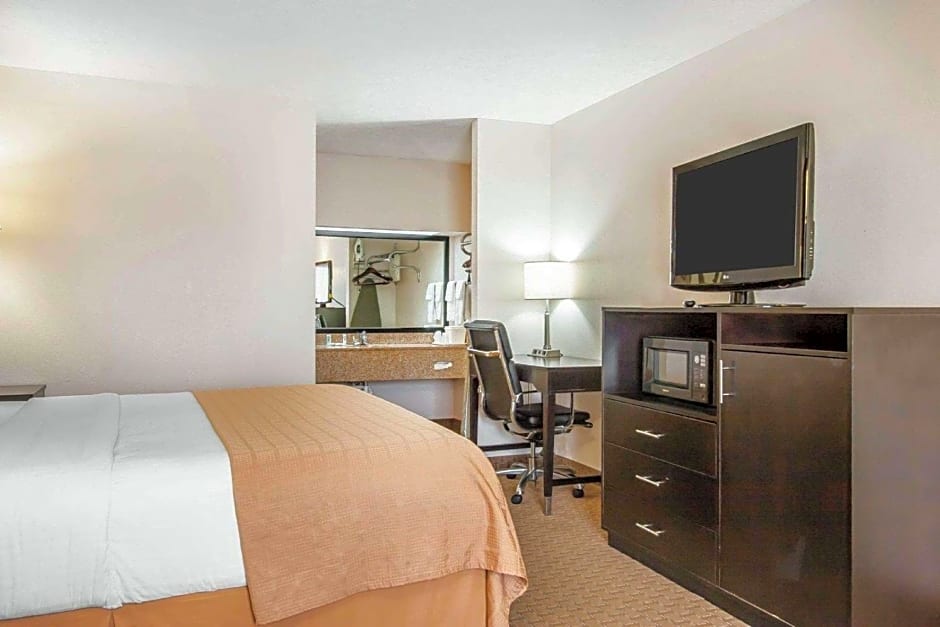Quality Inn Savannah South