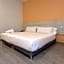 Apartamentos Regency La Feria