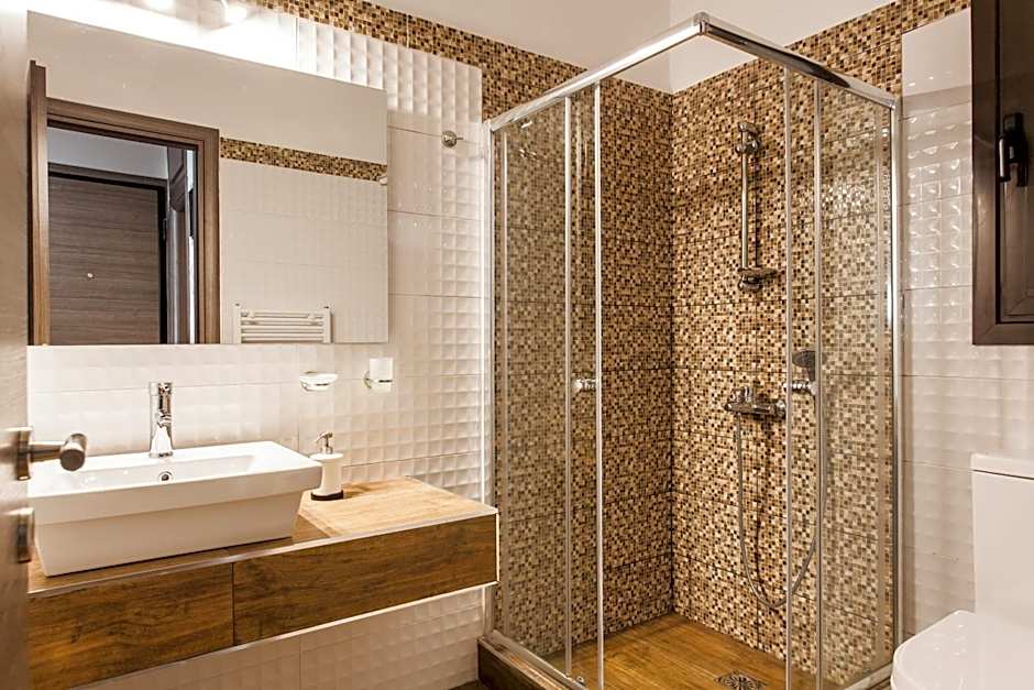 Nicholas Point Apartments and Rooms