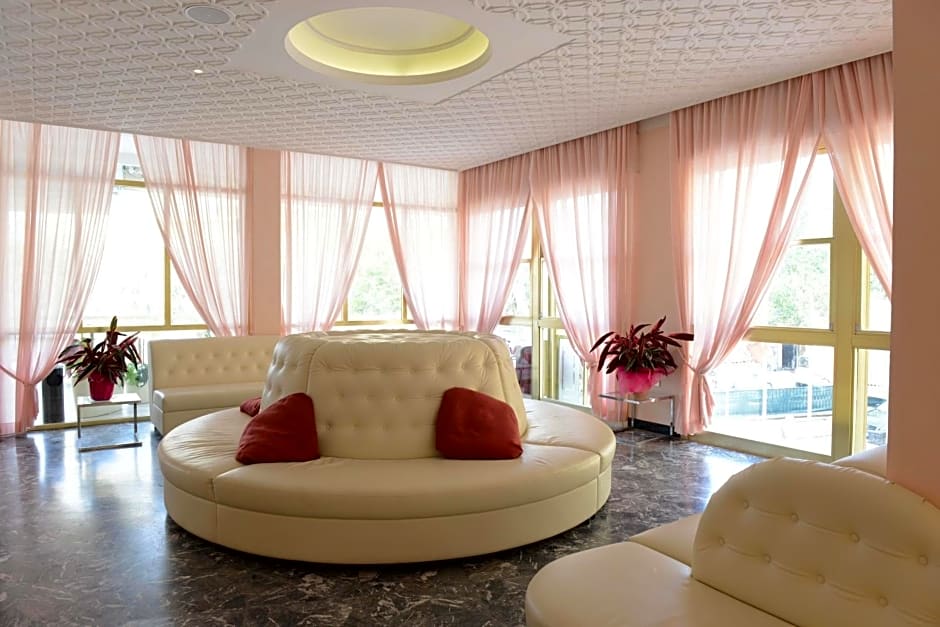 Hotel Embassy