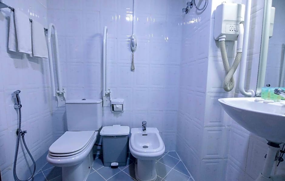 Delmon Boutique Hotel