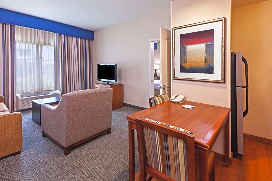 Homewood Suites By Hilton Laredo At Mall Del Norte