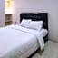 Rudi Rooms near Stasiun Cikarang Mitra RedDoorz