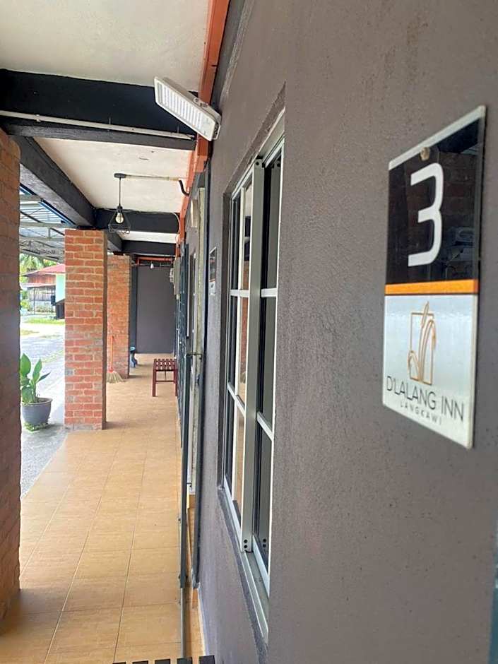 OYO 90910 Homestay D Lalang Inn