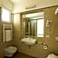 UNA HOTELS Imperial Beach Hotel
