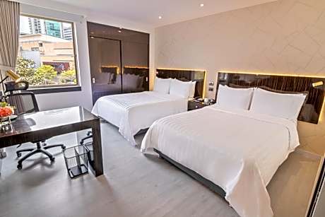 Classic Twin Room