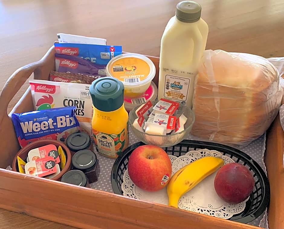 Montville Country Cabins