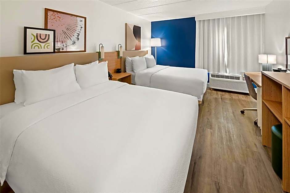 Spark by Hilton Waldorf