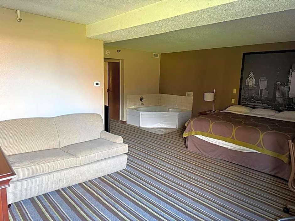 Super 8 by Wyndham Chambersburg I-81